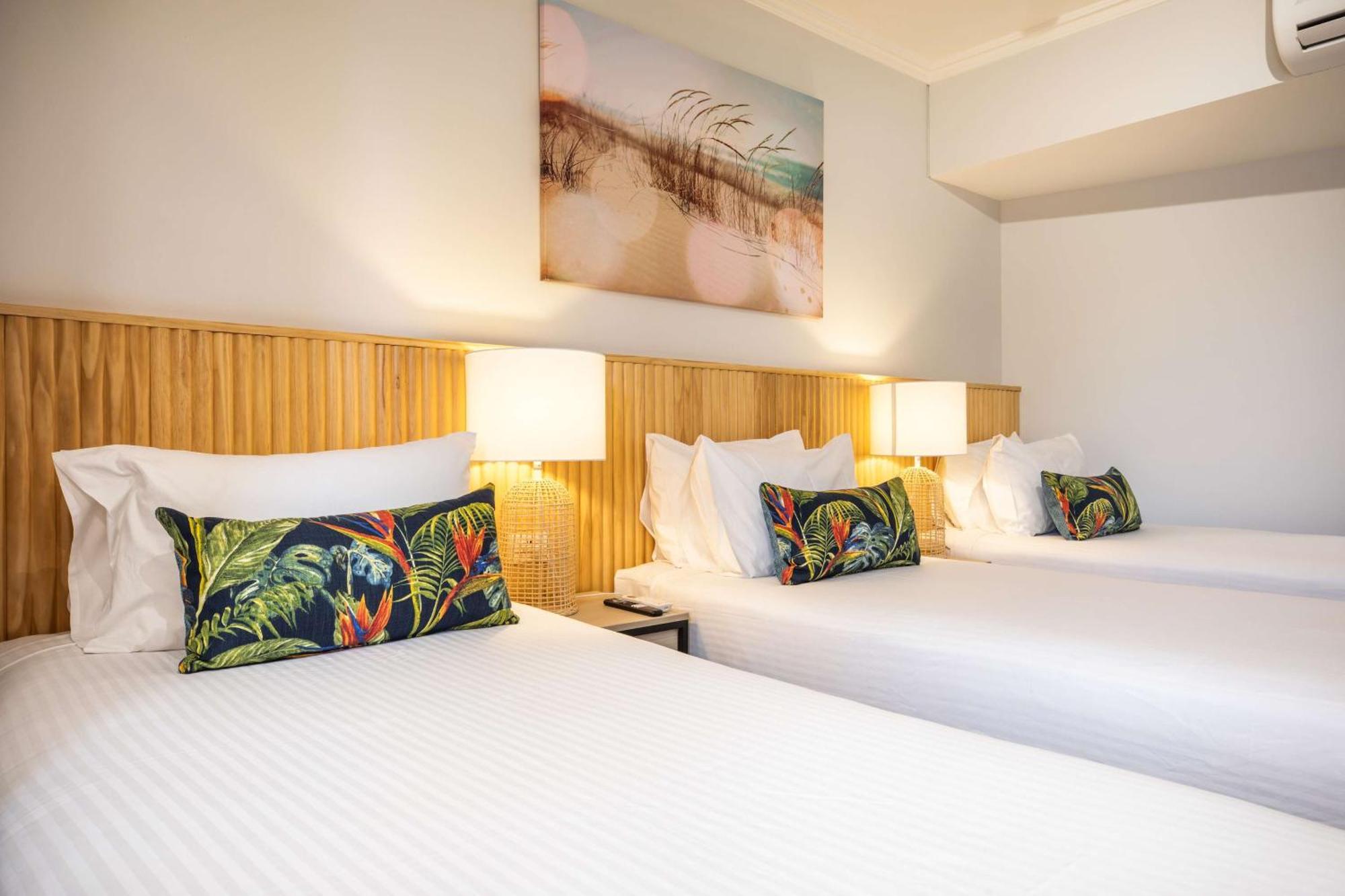 โฮเต็ล วิคเตอร์ Hotel วิคเตอร์ฮาร์เบอร์ ภายนอก รูปภาพ